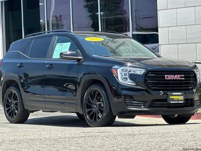 Used 2023 GMC Terrain SLE w/ Elevation Edition