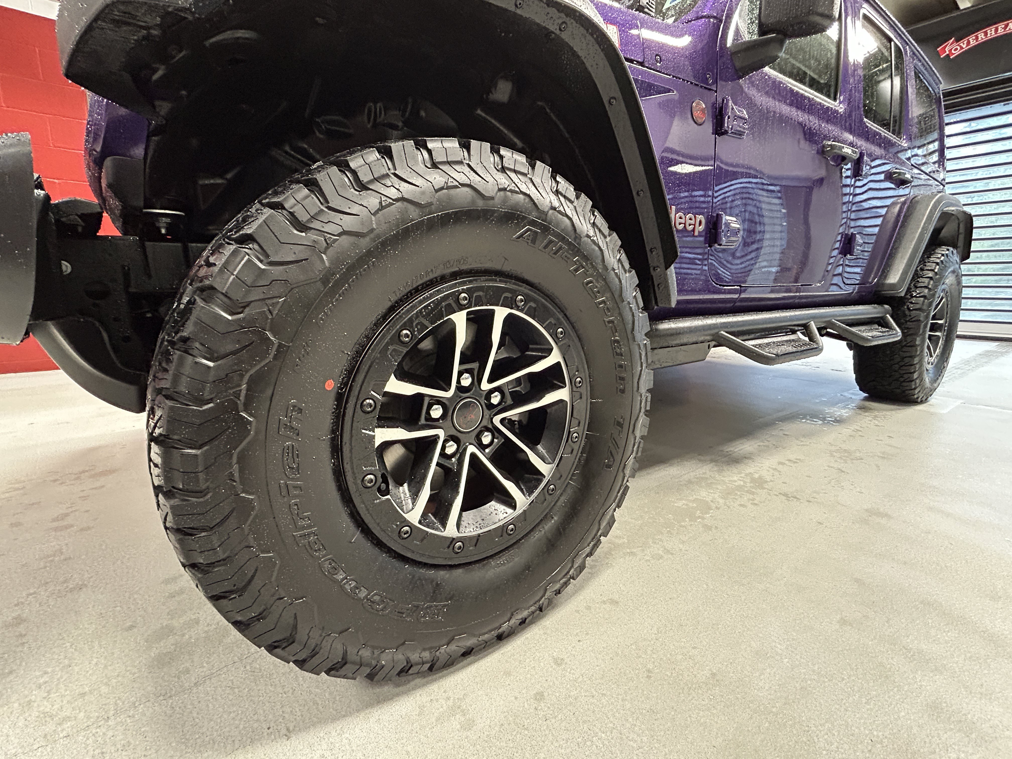 Certified 2026 Jeep Wrangler Unlimited Rubicon w/ Xtreme 35 Tire Package AWD/4WD image 16