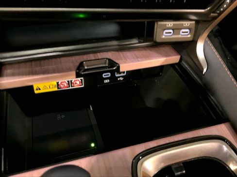 Used 2025 Lexus RX 350 Premium image 34