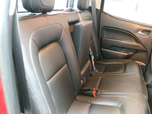 Used 2019 Chevrolet Colorado ZR2 image 9