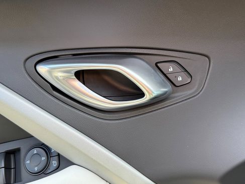 Used 2023 Chevrolet Camaro LT image 19