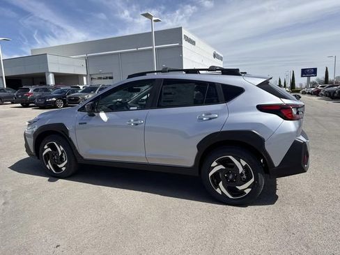 New 2026 Subaru Crosstrek 2.5i Limited w/ Crosstrek Mirror Package AWD/4WD image 8