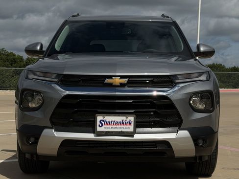 Used 2023 Chevrolet TrailBlazer LT w/ Convenience Package AWD/4WD image 7