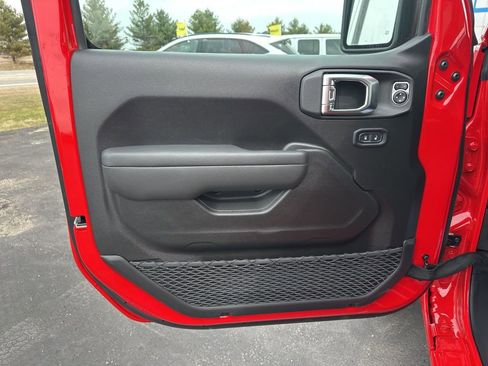 New 2026 Jeep Wrangler Unlimited Sport AWD/4WD image 21