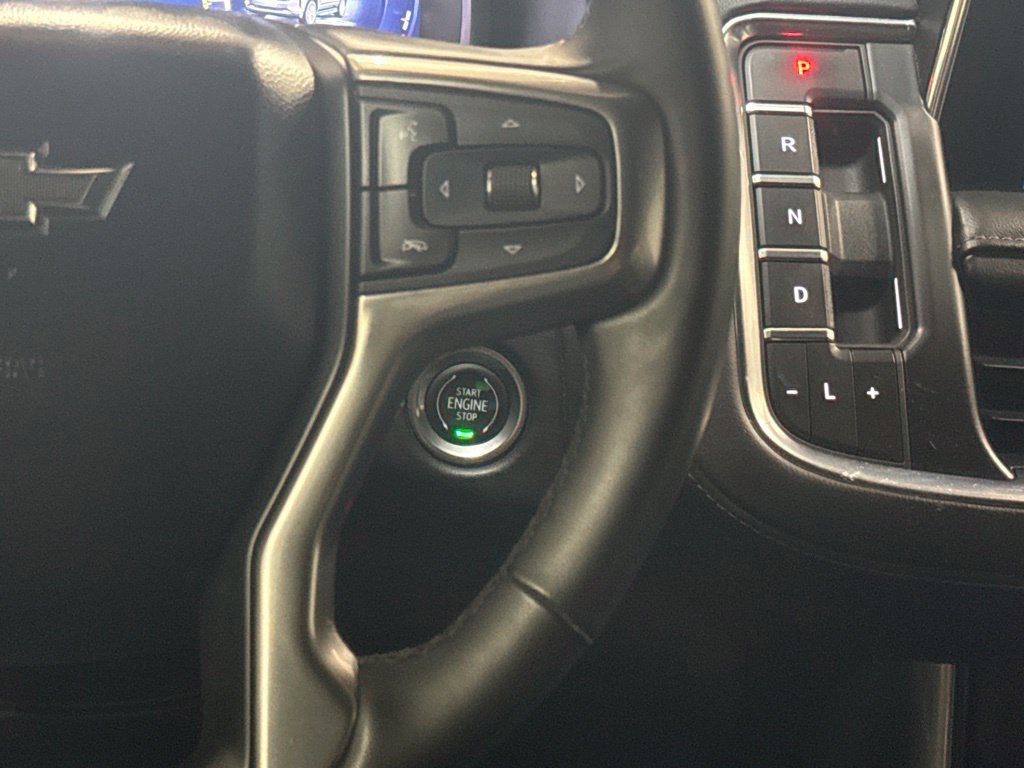 Used 2023 Chevrolet Tahoe Z71 w/ Luxury Package AWD/4WD image 18