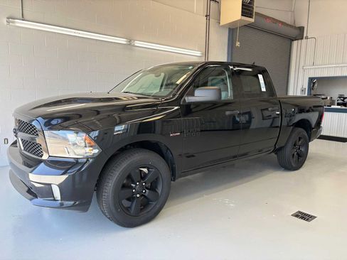 Used 2019 RAM 1500 Express w/ Wheel & Sound Group AWD/4WD image 2