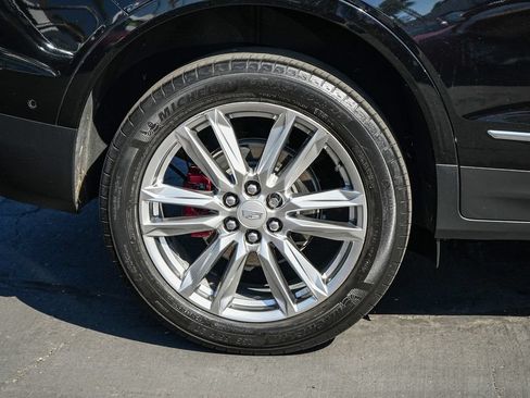 Used 2023 Cadillac XT5 Sportv w/ Technology Package AWD/4WD image 10