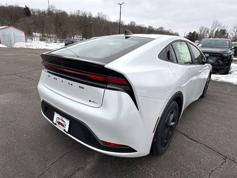 New 2026 Toyota Prius LE image 6