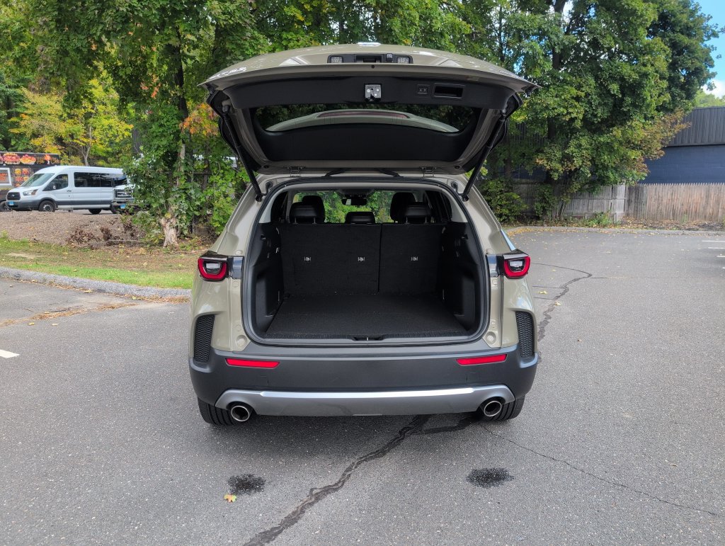 Used 2025 MAZDA CX-50 AWD 2.5 Turbo w/ Premium Pkg image 34