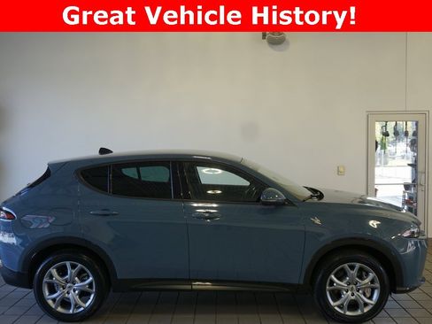 Used 2024 Dodge Hornet R/T image 2