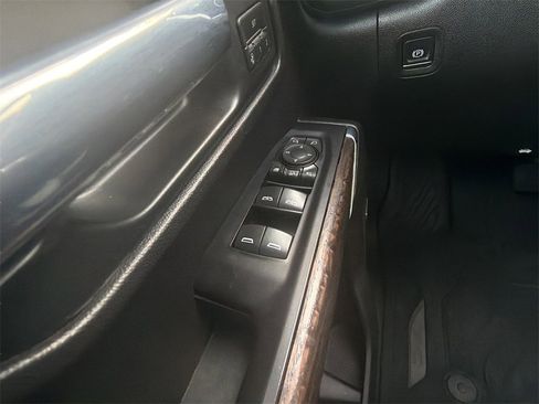 Used 2020 GMC Sierra 2500 Denali w/ Denali Ultimate Package image 6