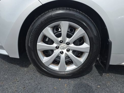 Certified 2025 Toyota Corolla LE FWD image 26