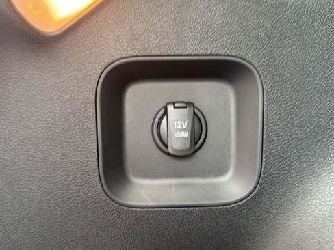 Used 2025 Kia Sportage EX AWD/4WD image 28