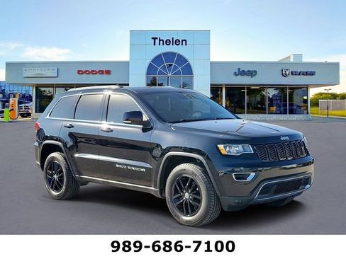 Used 2017 Jeep Grand Cherokee Limited image 1