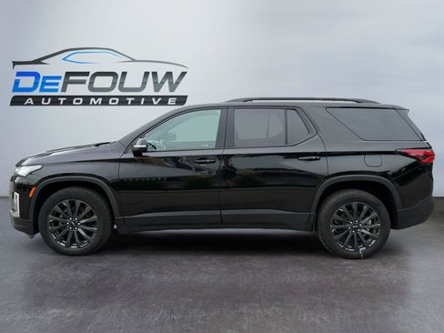 Used 2024 Chevrolet Traverse RS AWD/4WD image 6