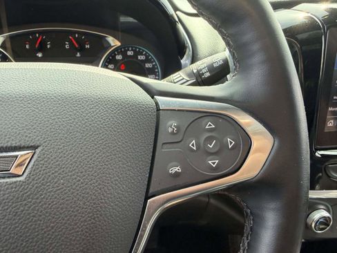 Used 2023 Chevrolet Traverse RS AWD/4WD image 31