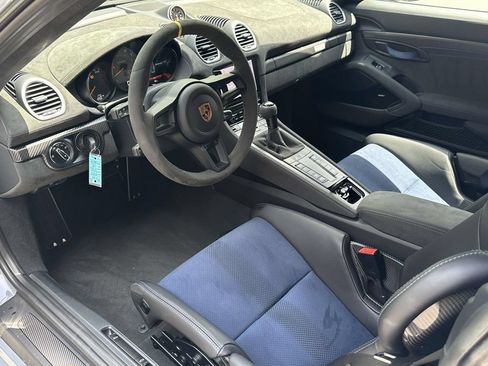 Used 2023 Porsche 718 Cayman GT4 RS RWD image 11