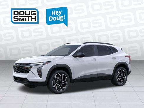 New 2026 Chevrolet Trax RS image 2