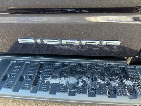 Used 2022 GMC Sierra 1500 Denali image 11