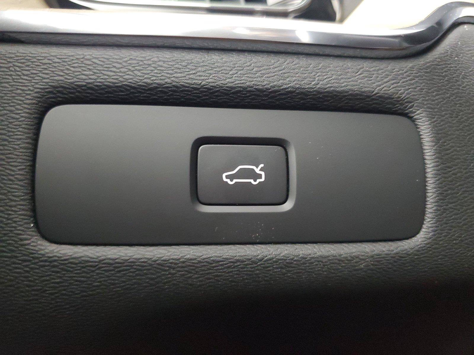 New 2027 Volvo XC60 B5 Core AWD/4WD image 35