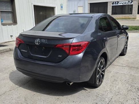 Used 2017 Toyota Corolla SE FWD image 5
