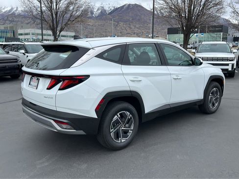 New 2026 Hyundai Tucson Blue SE AWD/4WD image 7