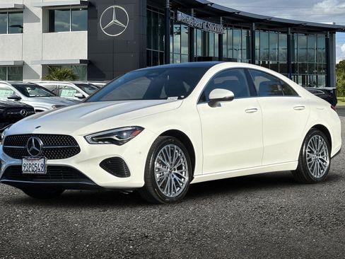 Used 2025 Mercedes-Benz CLA 250 image 8