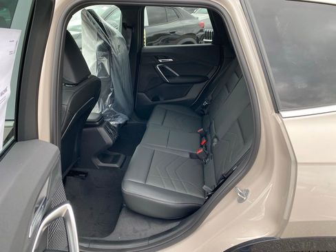 New 2026 BMW X1 xDrive28i w/ Technology Package AWD/4WD image 8