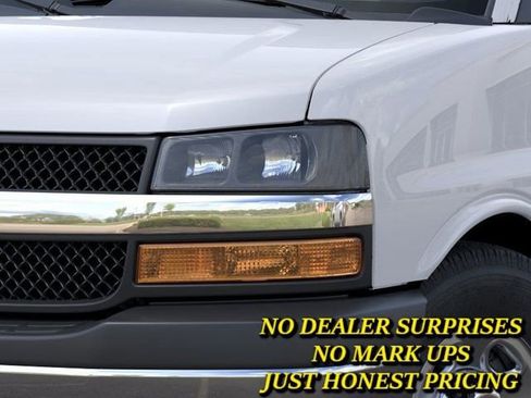 New 2026 Chevrolet Express 2500 w/ Driver Convenience Package RWD image 10