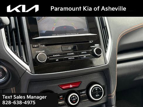 Used 2021 Subaru Crosstrek 2.0i Premium w/ Moonroof Package AWD/4WD image 9