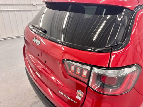 Used 2018 Jeep Compass Sport w/ Cold Weather Group FWD image 43