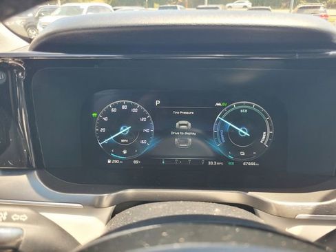 Used 2023 Kia Sorento SX Prestige w/ Panoramic Sunroof Package AWD/4WD image 29