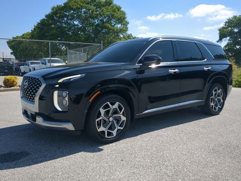 Used 2022 Hyundai Palisade Calligraphy w/ Winter Package FWD image 6