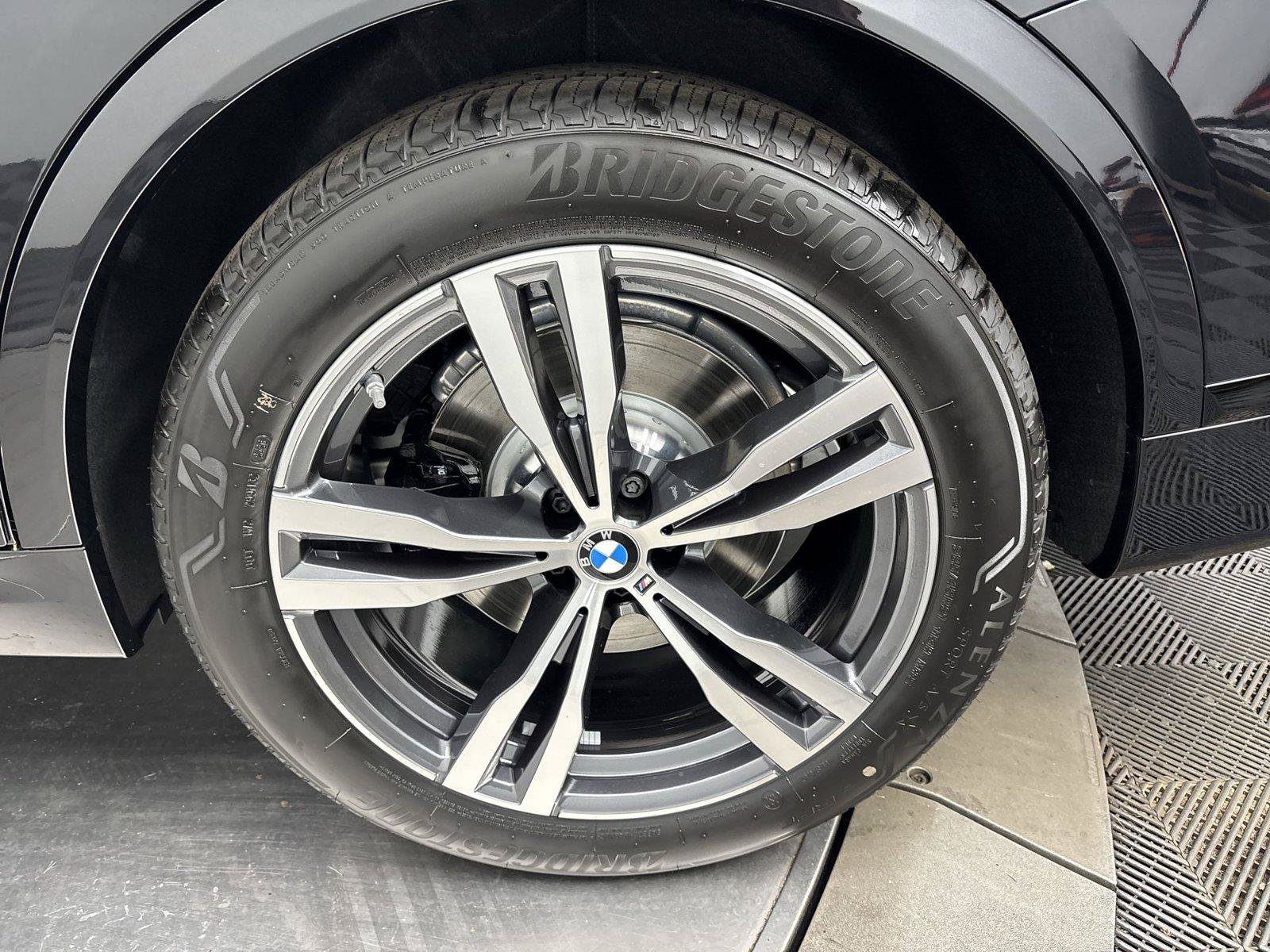 New 2027 BMW X7 xDrive40i w/ Executive Package AWD/4WD image 27