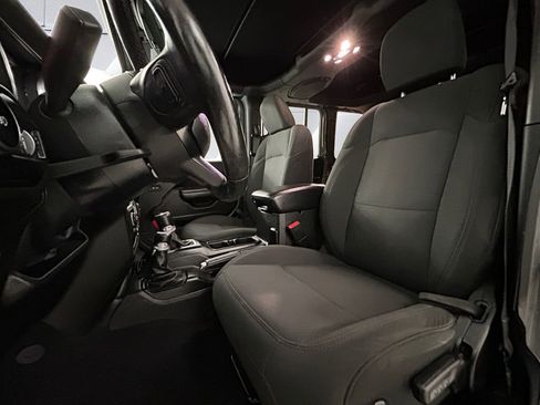 Used 2020 Jeep Wrangler Unlimited Sport S image 8