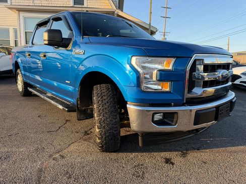 Used 2017 Ford F150 XLT w/ Equipment Group 301A Mid AWD/4WD image 13