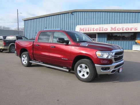 Used 2023 RAM 1500 Big Horn image 2