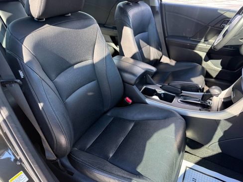 Used 2014 Honda Accord EX-L image 32