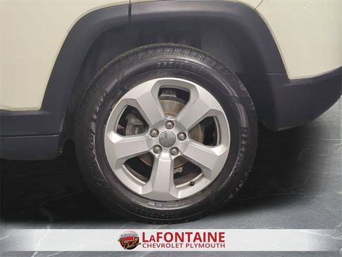 Used 2019 Jeep Compass Latitude w/ Popular Equipment Group image 31