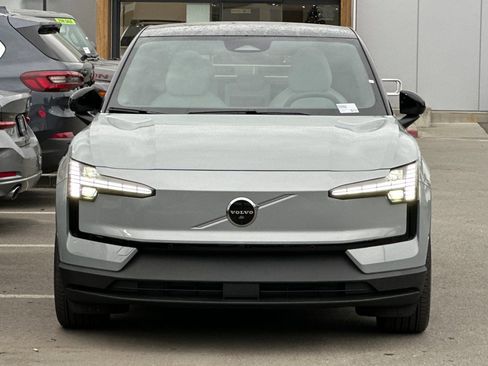 New 2025 Volvo EX30 Ultra w/ Protection Package Premier image 10