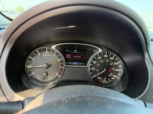 Used 2018 Nissan Altima 2.5 SR FWD image 15