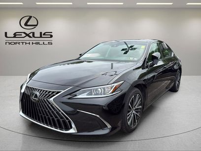 Used 2025 Lexus ES 350 w/ Premium Package