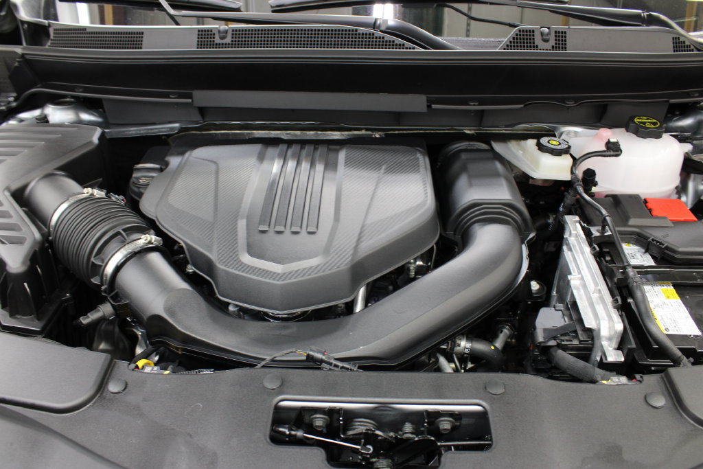 Used 2026 Chevrolet Traverse Z71 w/ Enhanced Driving Package AWD/4WD image 32