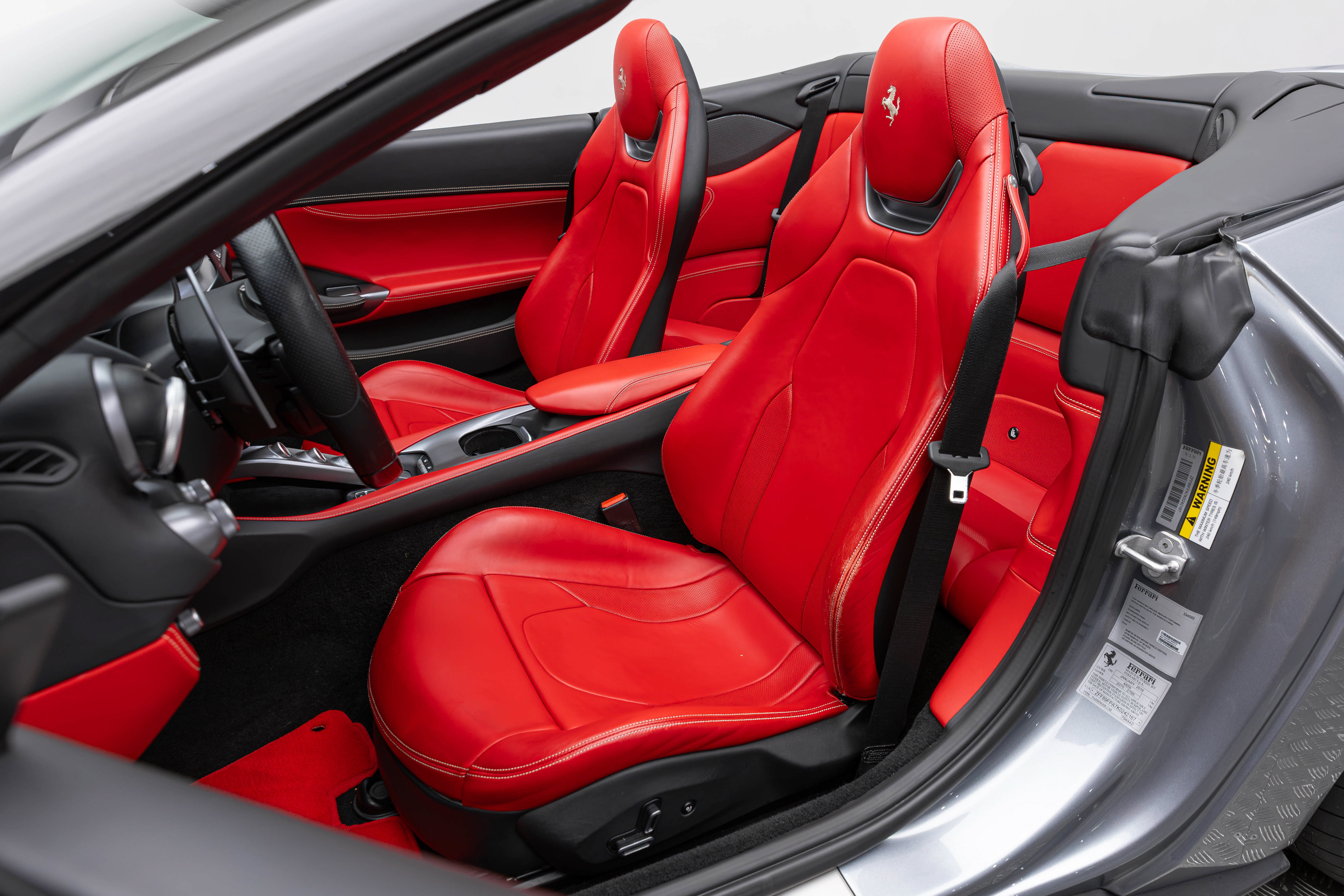 Certified 2019 Ferrari Portofino RWD image 41