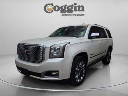 Used 2015 GMC Yukon Denali w/ Premium Package