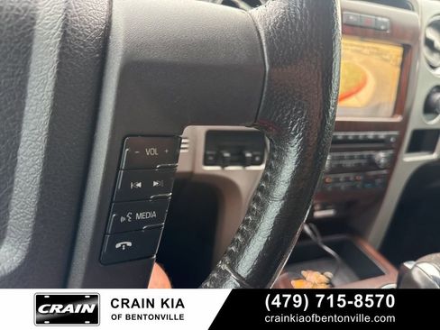 Used 2012 Ford F150 Lariat w/ Lariat Chrome Pkg image 28