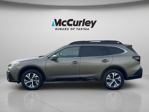 Used 2020 Subaru Outback Limited image 2