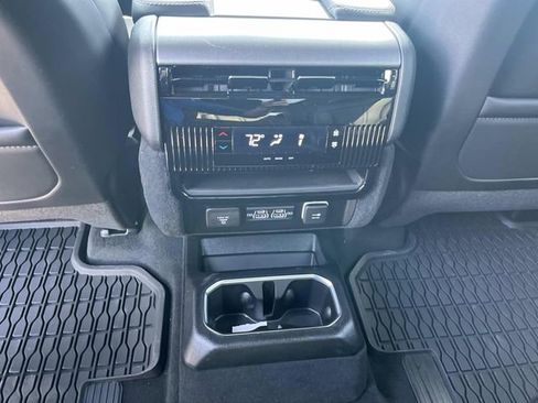 New 2026 Jeep Grand Wagoneer 4WD image 17