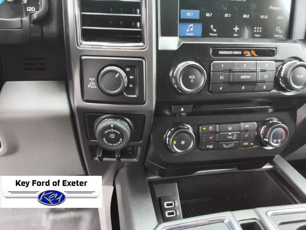 Used 2017 Ford F150 XLT w/ Equipment Group 302A Luxury AWD/4WD image 32
