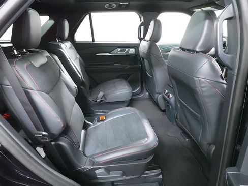 Used 2019 Ford E-450 and Econoline 450 Super Duty w/ Shuttle Bus Prep Package RWD image 17
